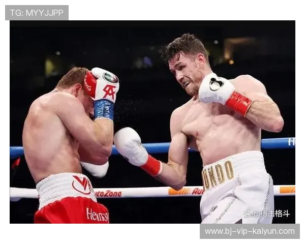 史密斯炸弹摔KO日本选手，再现狼人经典终结